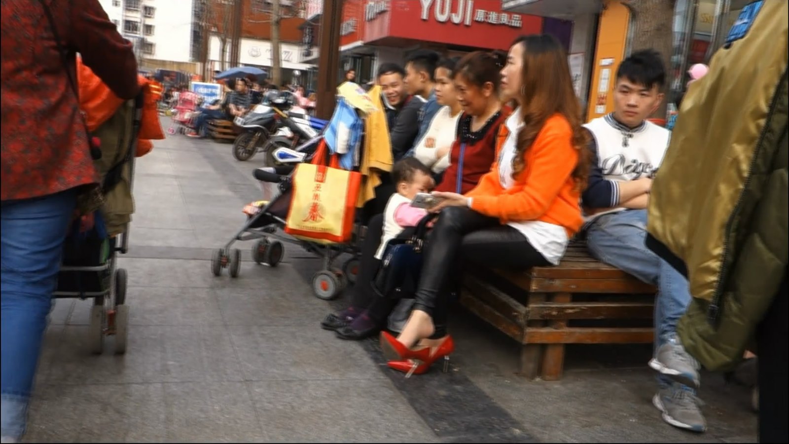 streetsnapdangl[00 00 43][20181129 222031 1]